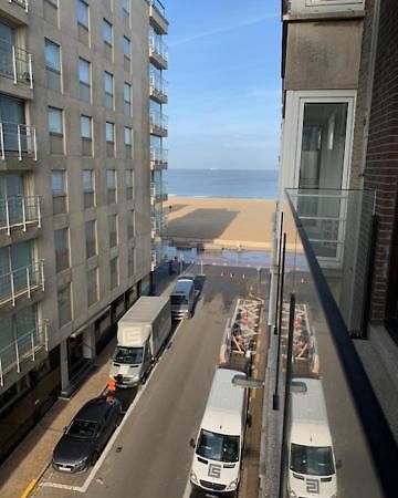 Exclusief Appartement In Hartje Zoute, Zonnig Terras Met Zeezicht Knokke-Heist Exteriör bild